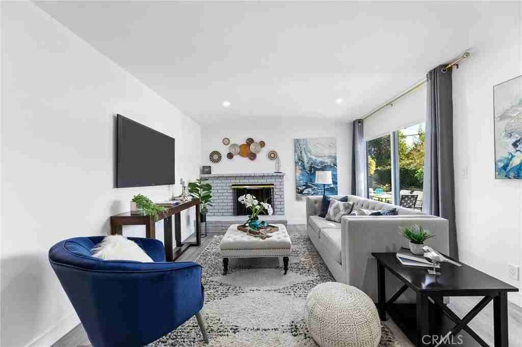 8356 Vanalden Ave - Photo 6 of 50