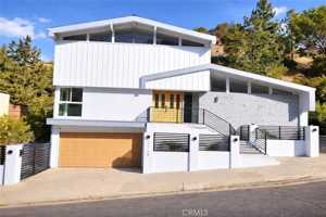 featured image of 17148 Escalon Dr