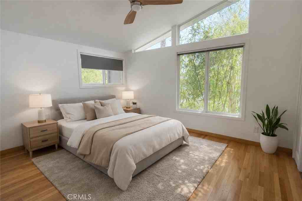 16439 Kingsbury St - Photo 6 of 11