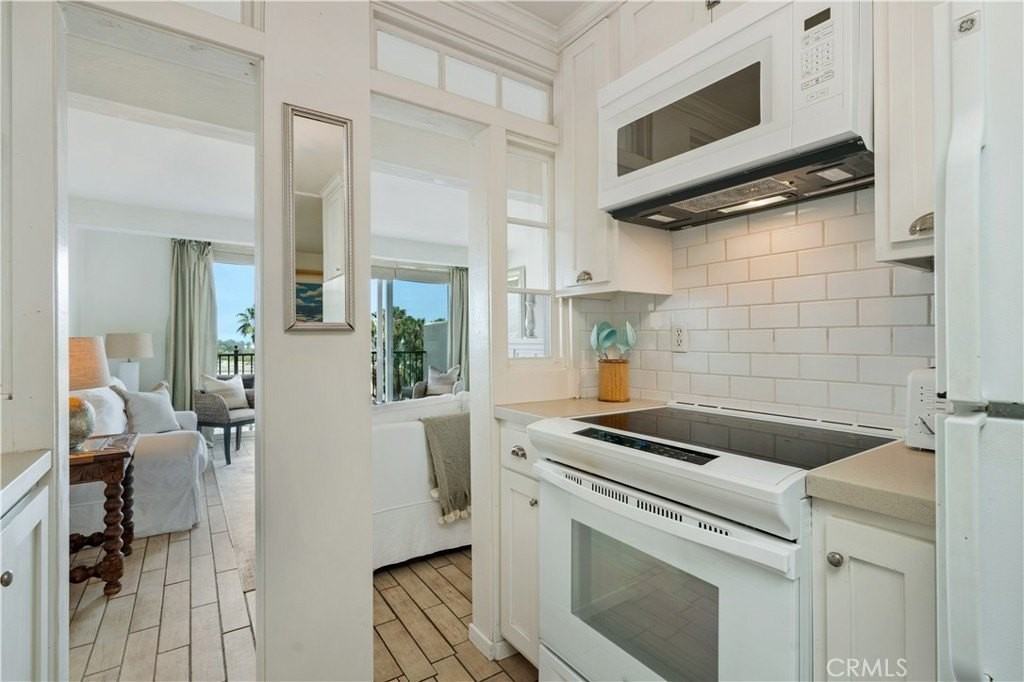 23901 Civic Center Way - Photo 7 of 38