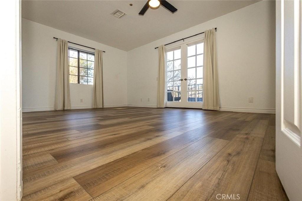 24550 Treasure Vista Ave - Photo 4 of 10