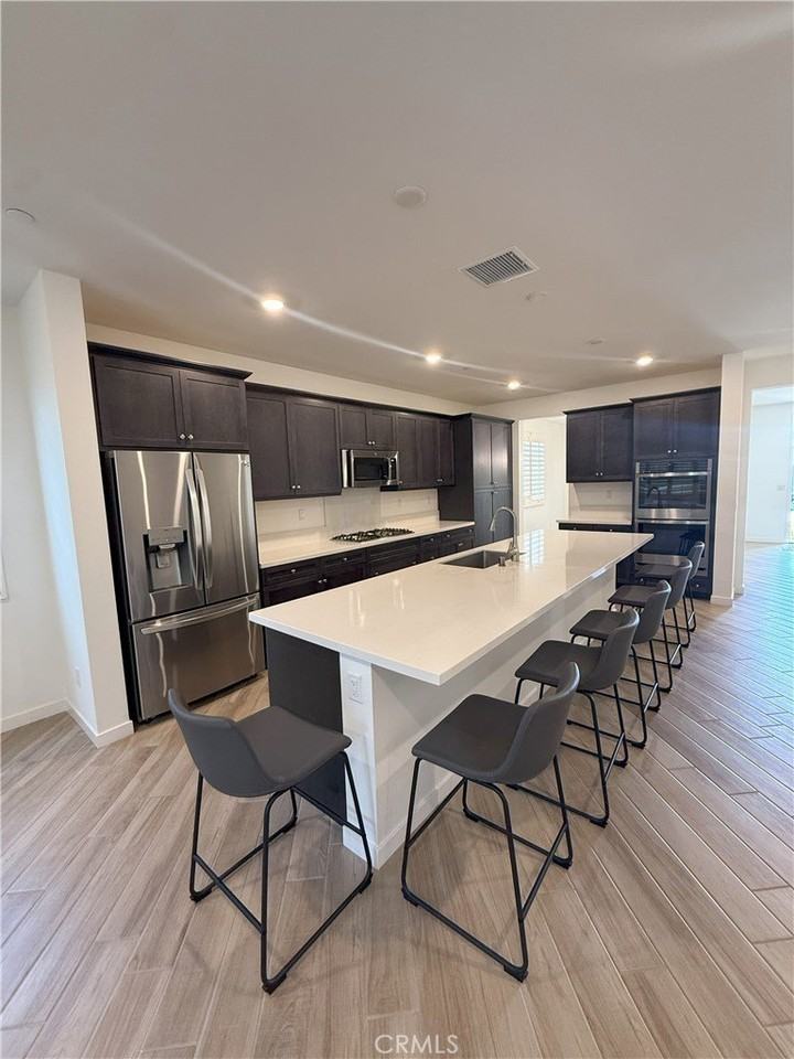 39613 Taffala Dr - Photo 2 of 17