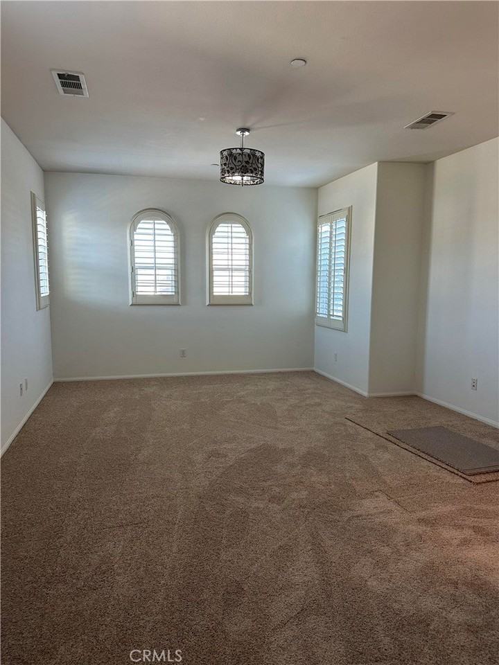 10580 Acacia Ln - Photo 6 of 8