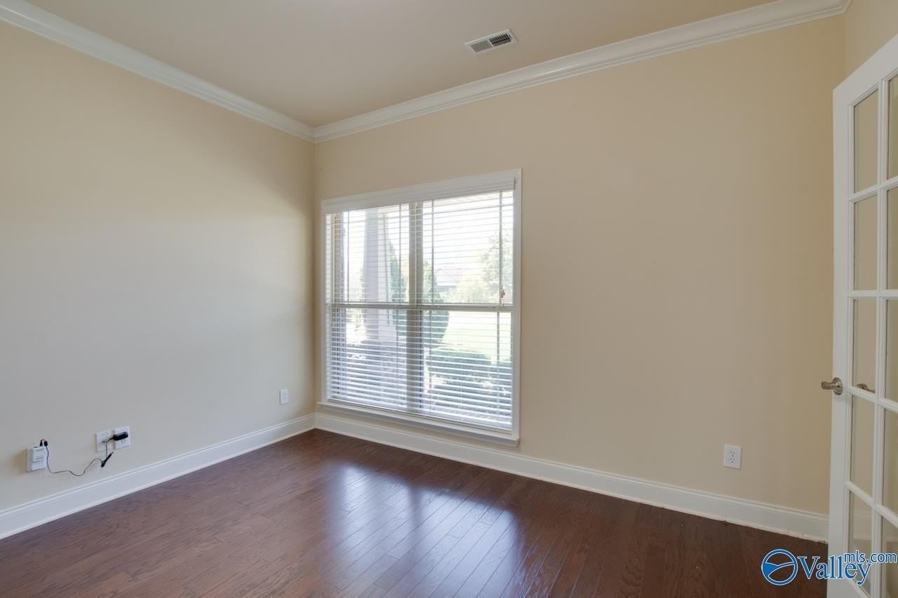 2505 Caldwell Park Ct Se - Photo 6 of 50