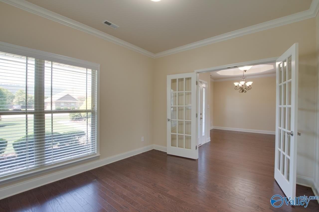 2505 Caldwell Park Ct Se - Photo 7 of 50