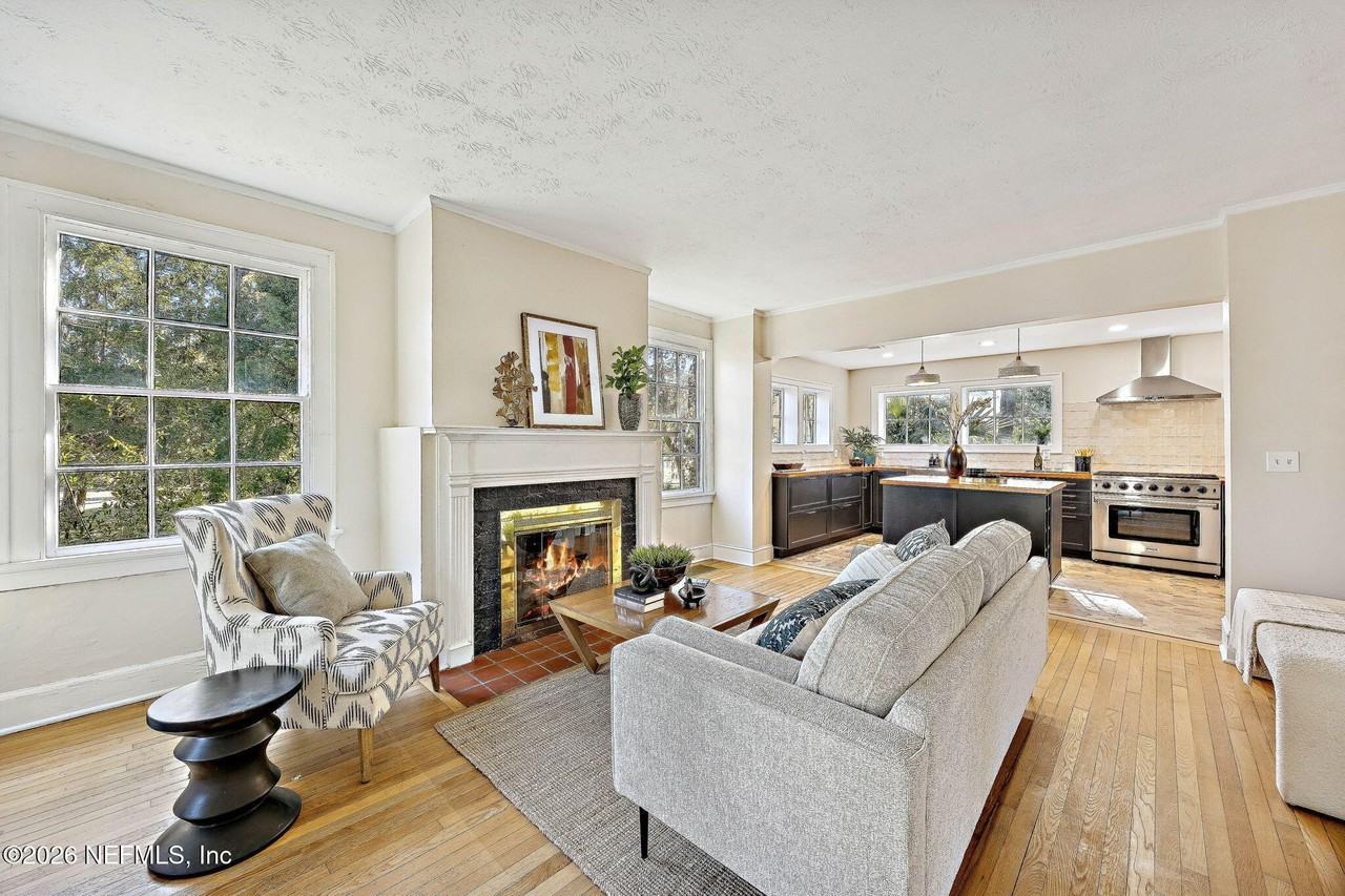 1150 Willow Branch Ave - Photo 3 of 26