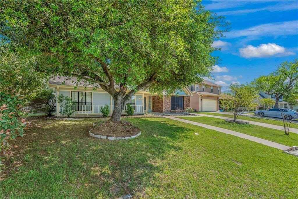 1806 Rosebud Ct - Photo 2 of 24
