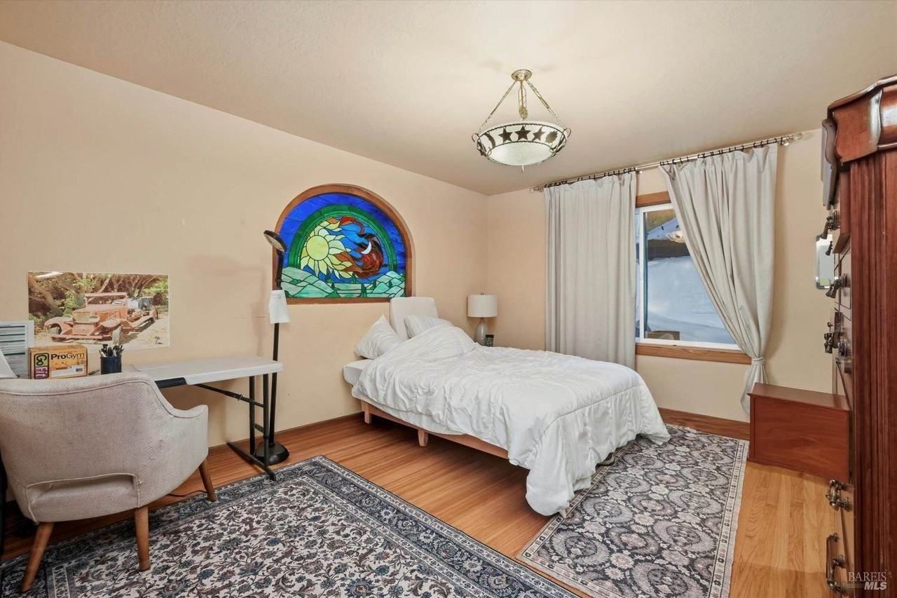 1513 Foothill Blvd - Photo 6 of 17