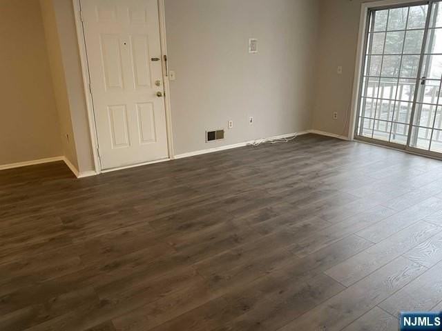 126 Raintree Ln - Photo 2 of 22