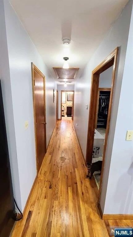 557 Park Pl - Photo 6 of 18