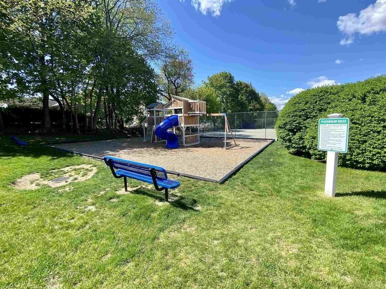 609 Elmwood Dr - Photo 4 of 27