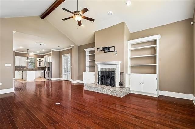 350 Palmer Ct - Photo 6 of 20