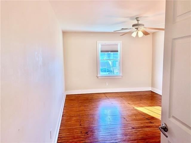 3435 Pauger St - Photo 5 of 10