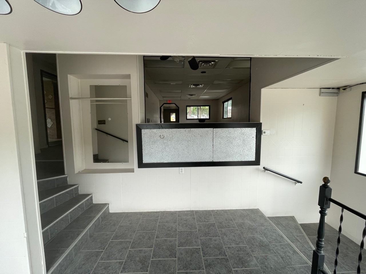 96 - 98 N Main St - Photo 2 of 11