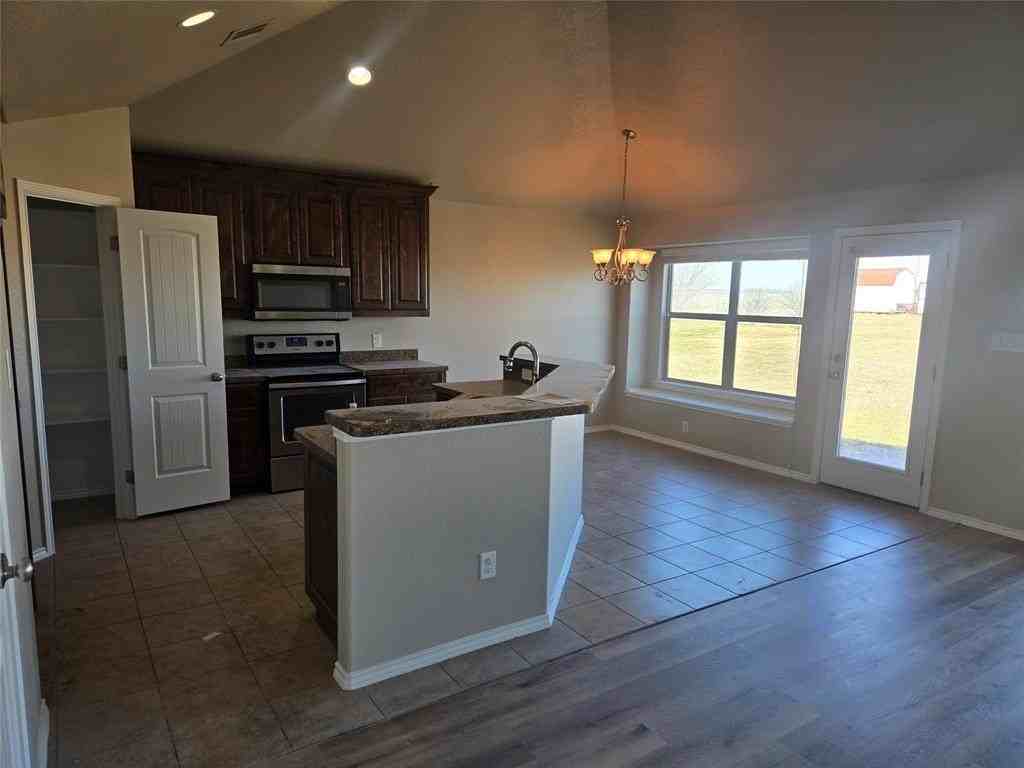 11350 Mitchell Cir - Photo 5 of 21