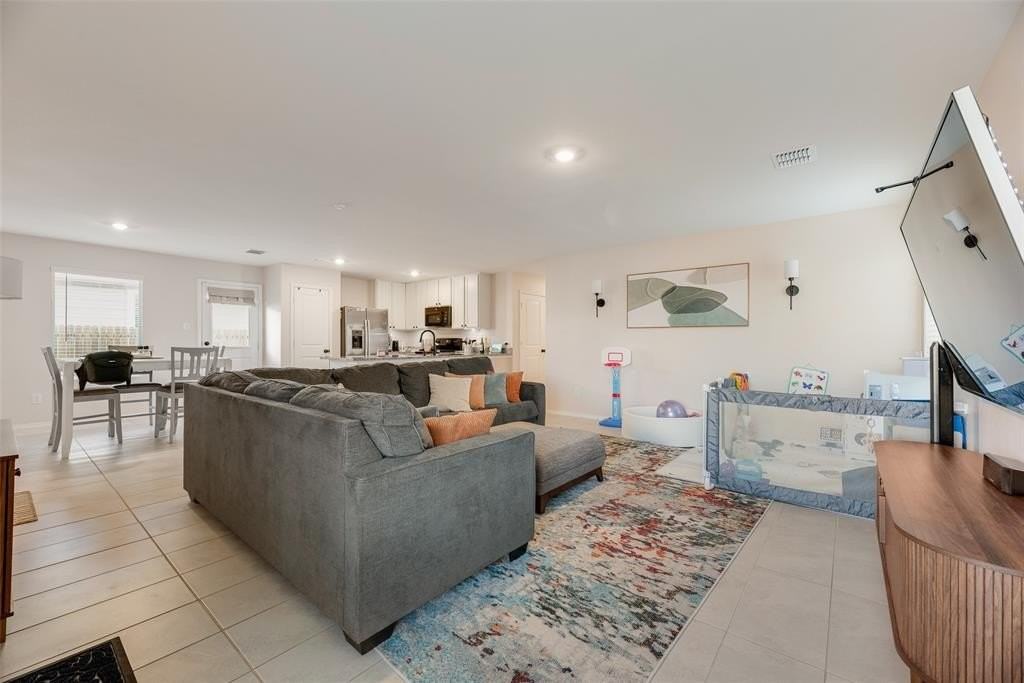 123 Wheatgrass Ln - Photo 3 of 21