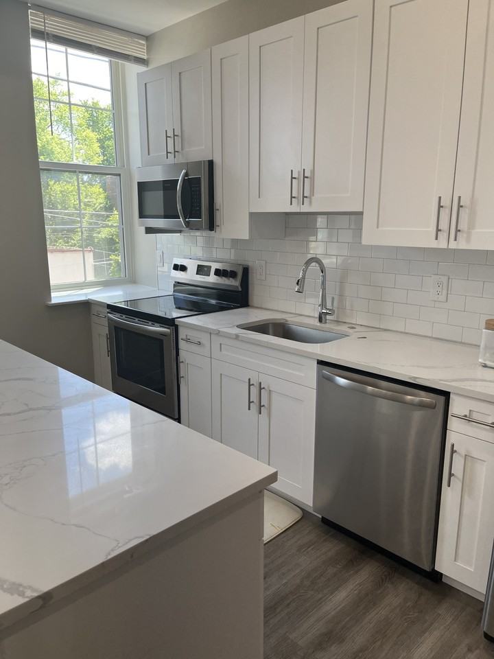 4000 West Girard Avenue - Photo 6 of 14