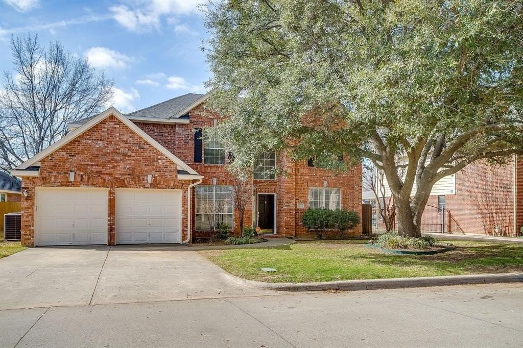 6937 Spring Valley Way - Photo 2 of 31