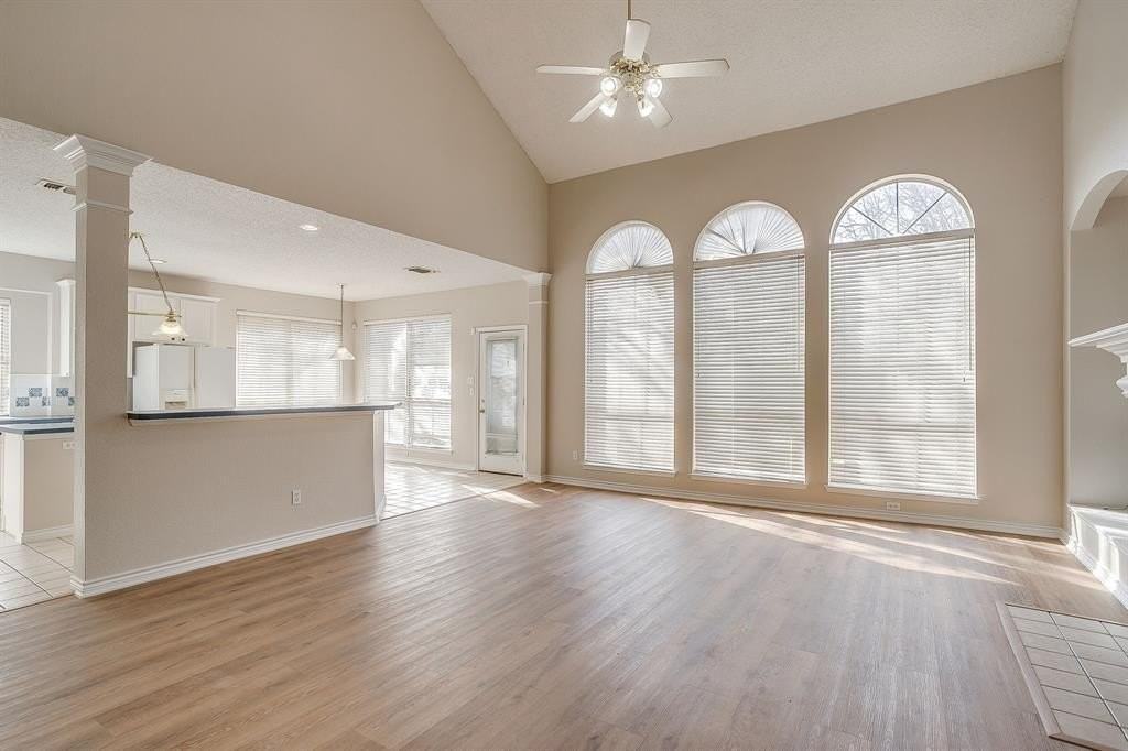 6937 Spring Valley Way - Photo 7 of 31