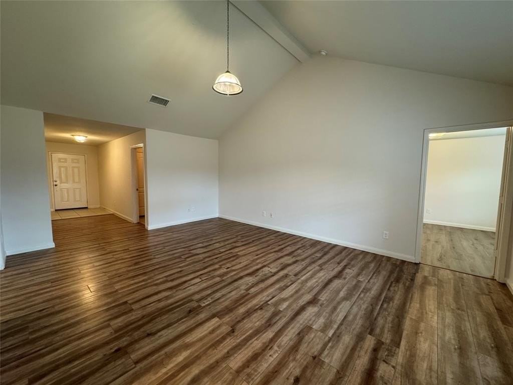 1608 Blackburn Way - Photo 4 of 23