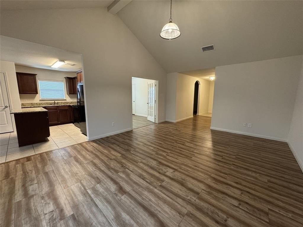 1608 Blackburn Way - Photo 5 of 23