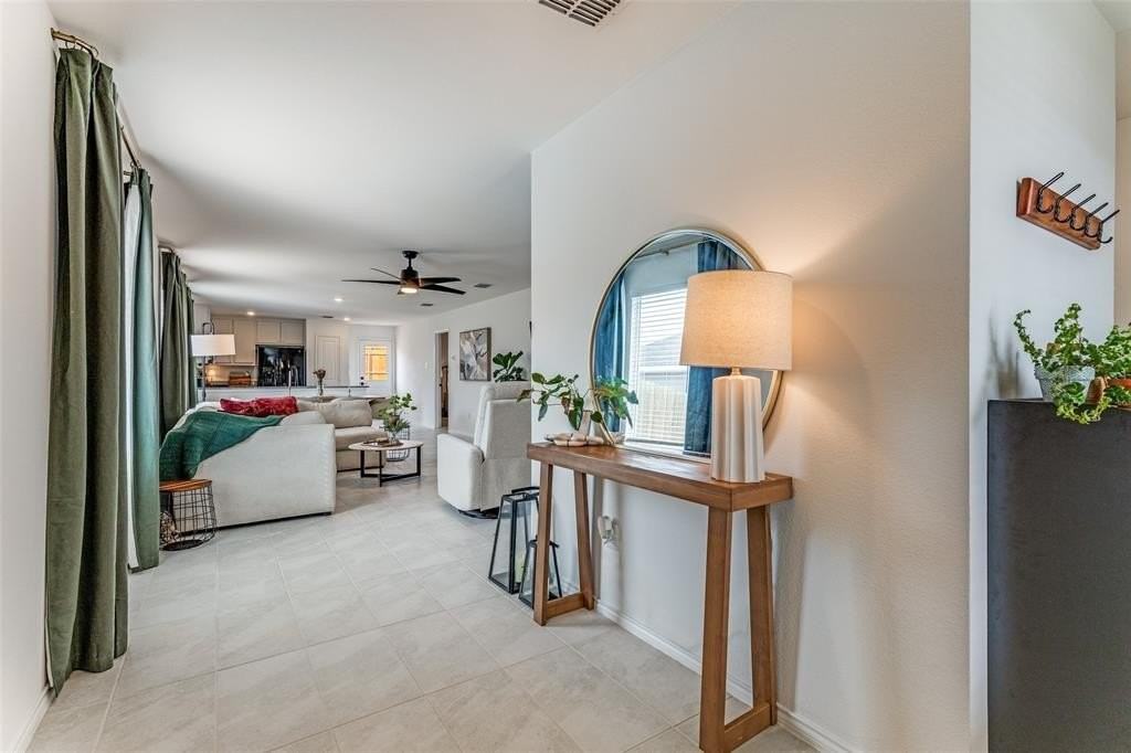 9841 Papillion Way - Photo 5 of 25