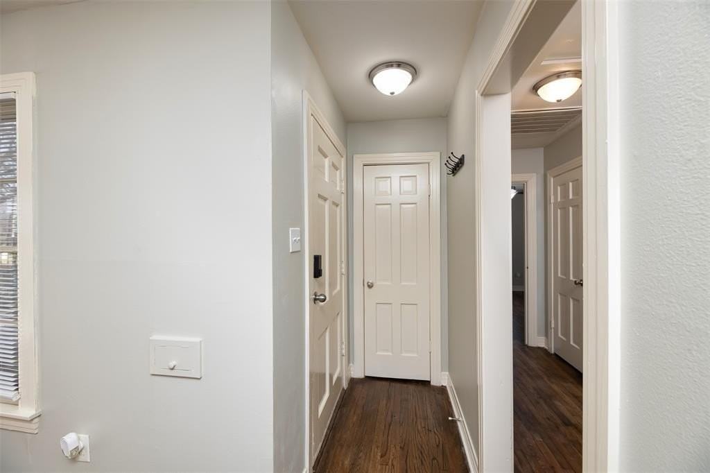 2308 N Edgewood Ter - Photo 5 of 24