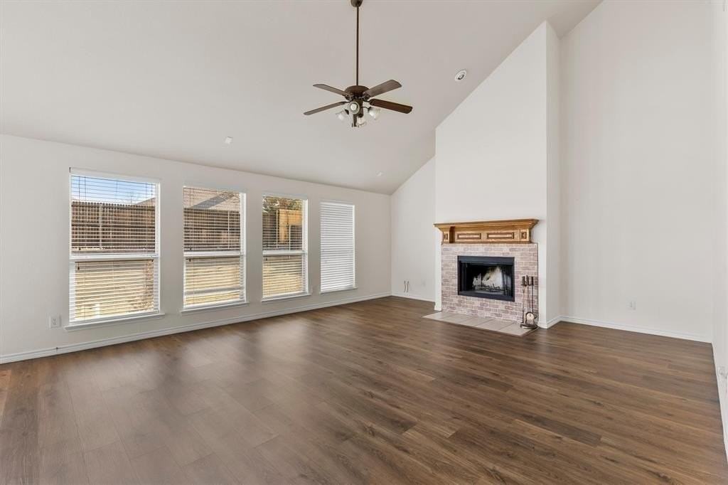 701 Setting Sun Trl - Photo 4 of 24