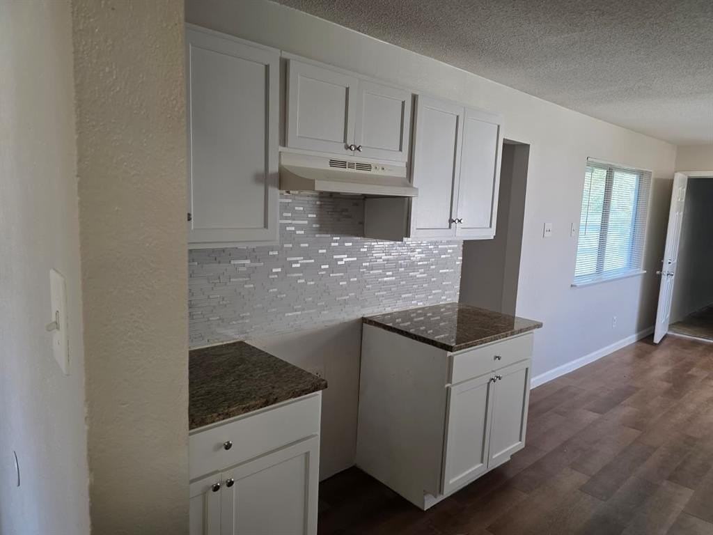 2417 Coulee St - Photo 2 of 12