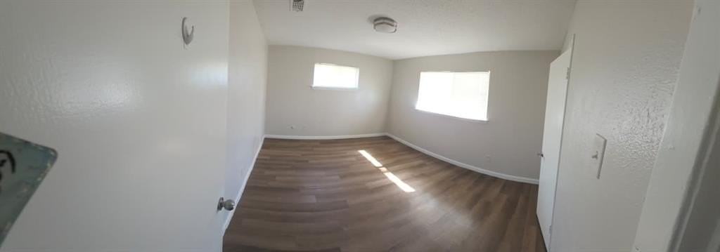 2417 Coulee St - Photo 3 of 12