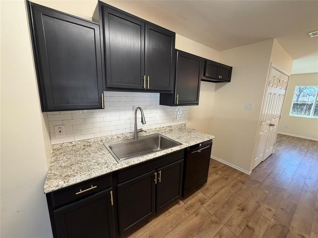 3812 Gordon Ave - Photo 4 of 19