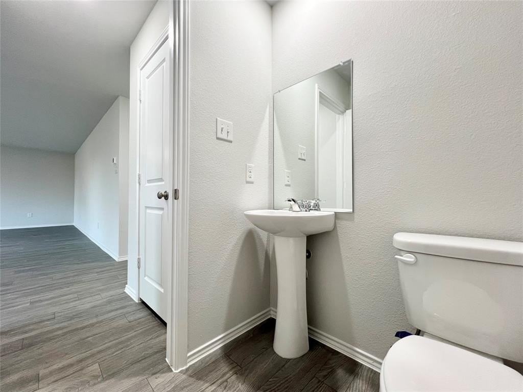 872 Eagles Nest Dr - Photo 7 of 40