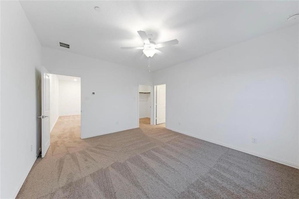 9920 Hennings St - Photo 7 of 11