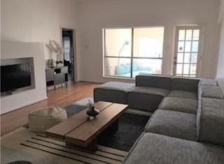 3572 Teakwood Ln - Photo 2 of 18