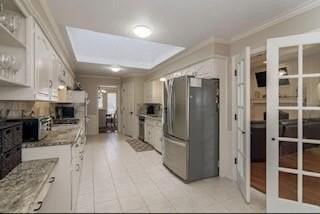 3572 Teakwood Ln - Photo 6 of 18