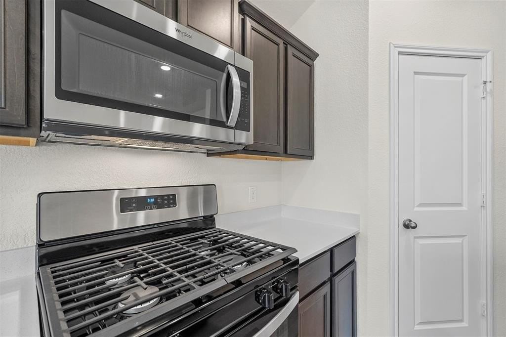 2402 Burleson Rd - Photo 6 of 21