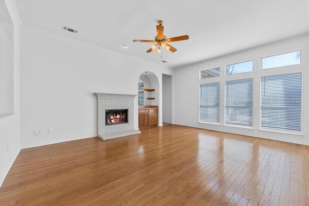 8408 Falconet Cir - Photo 6 of 40