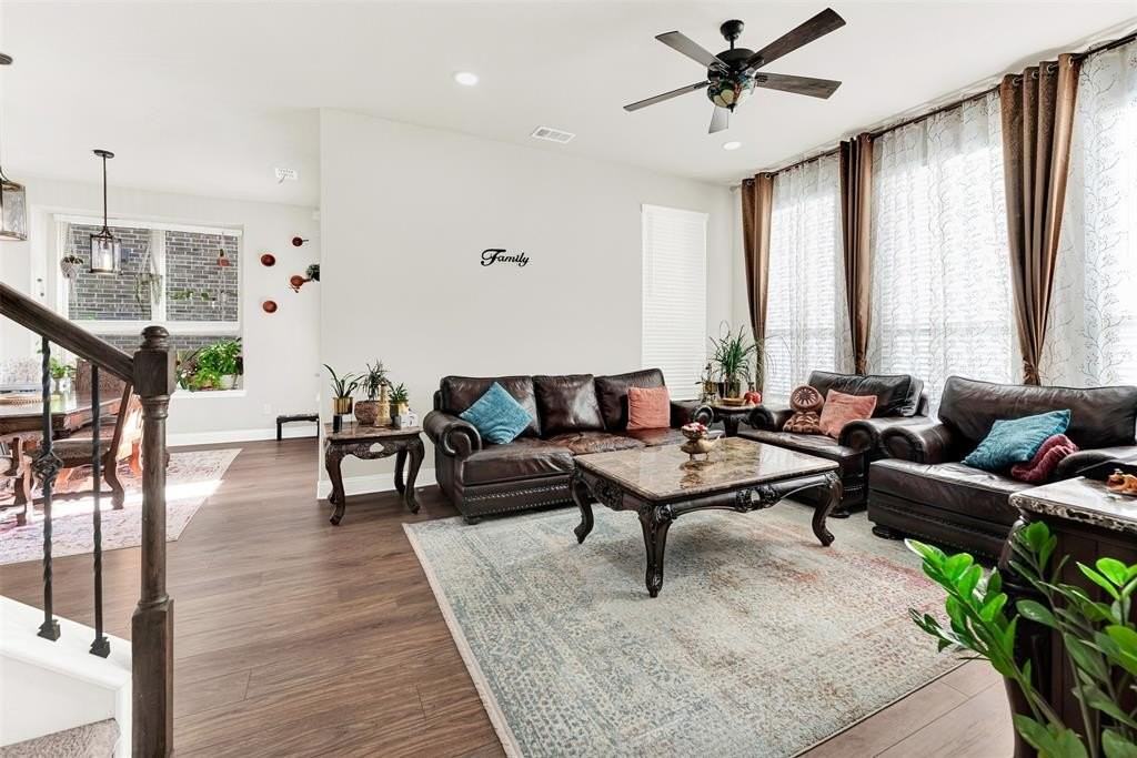 1714 Vine Brook Rd - Photo 2 of 24