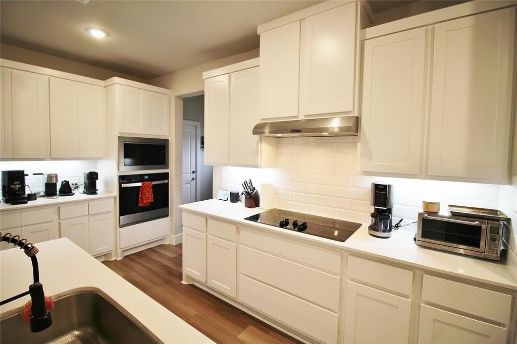 218 Mockingbird Dr - Photo 5 of 27