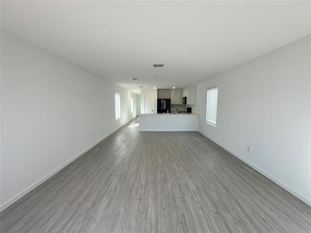 905 Blue Heron Dr - Photo 2 of 11