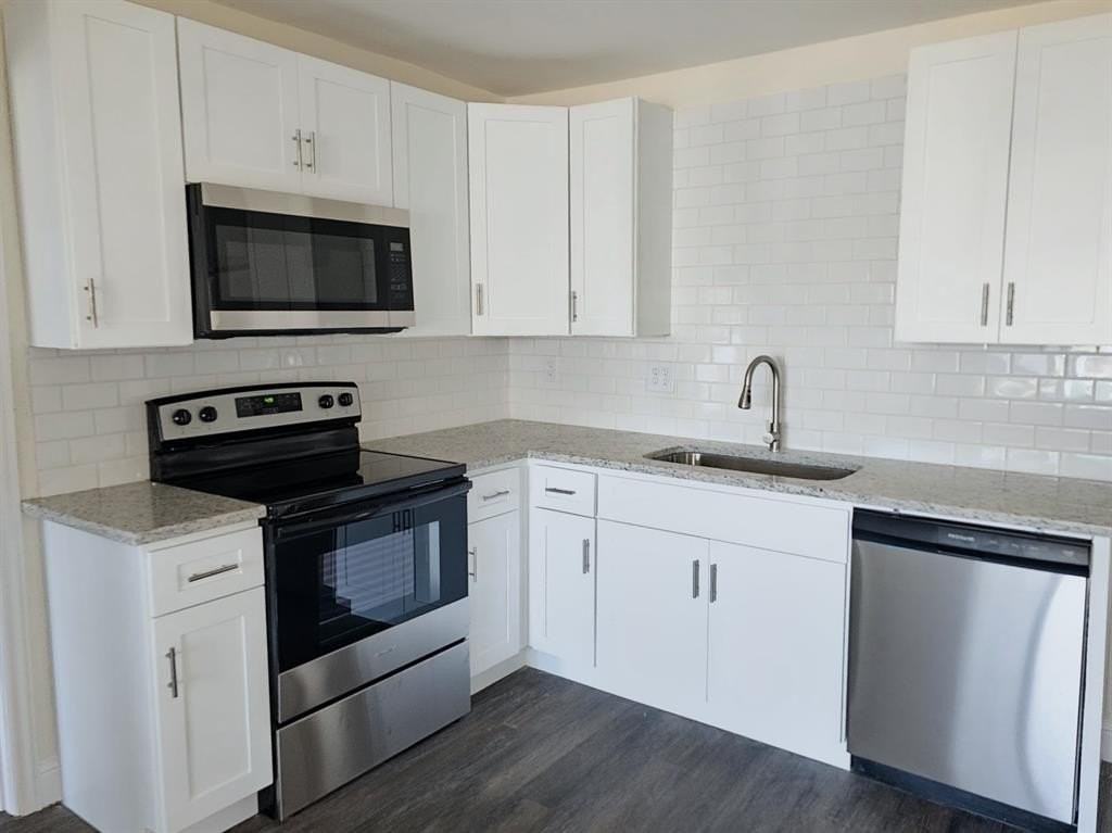 315 W Dexter St - Photo 3 of 17