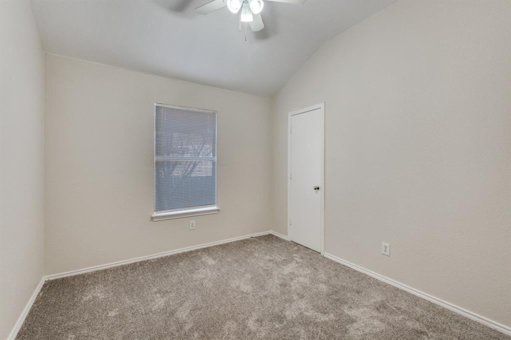 10429 Aransas Dr - Photo 5 of 12