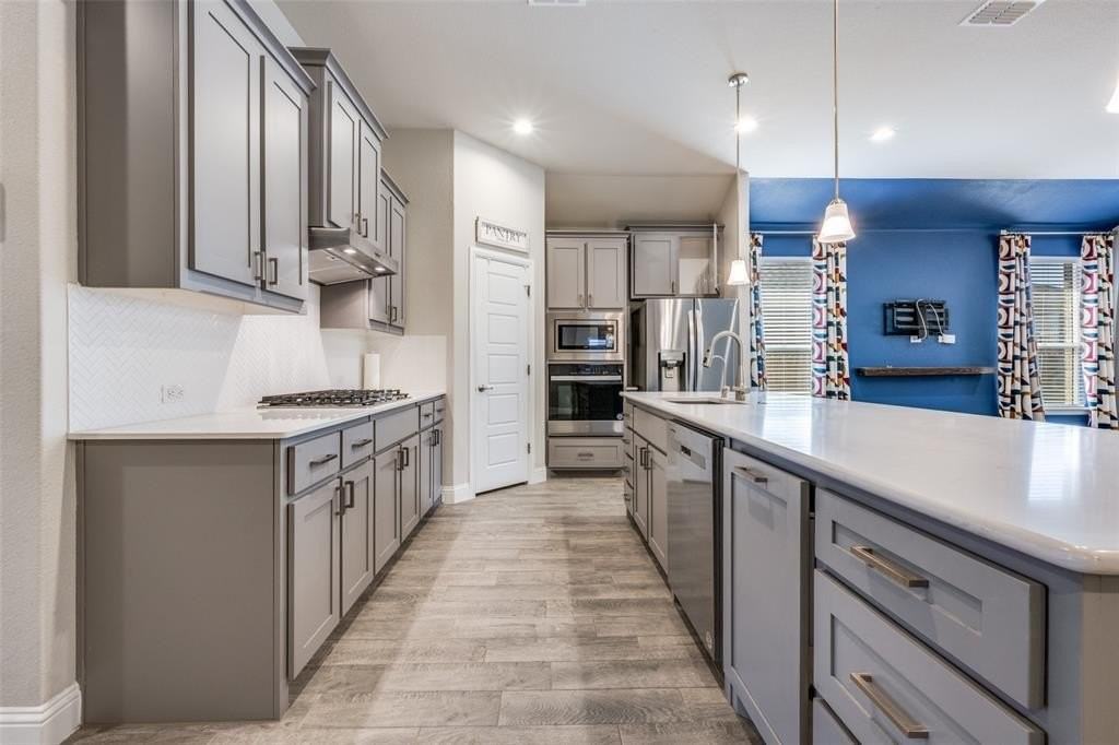 2216 Toucan Dr - Photo 5 of 25