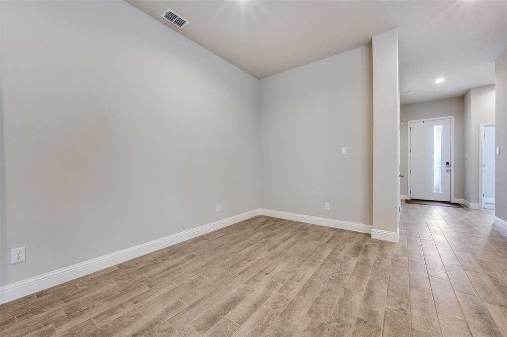 2216 Toucan Dr - Photo 7 of 25