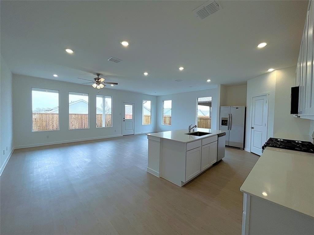 3020 Dutch Rd - Photo 5 of 23