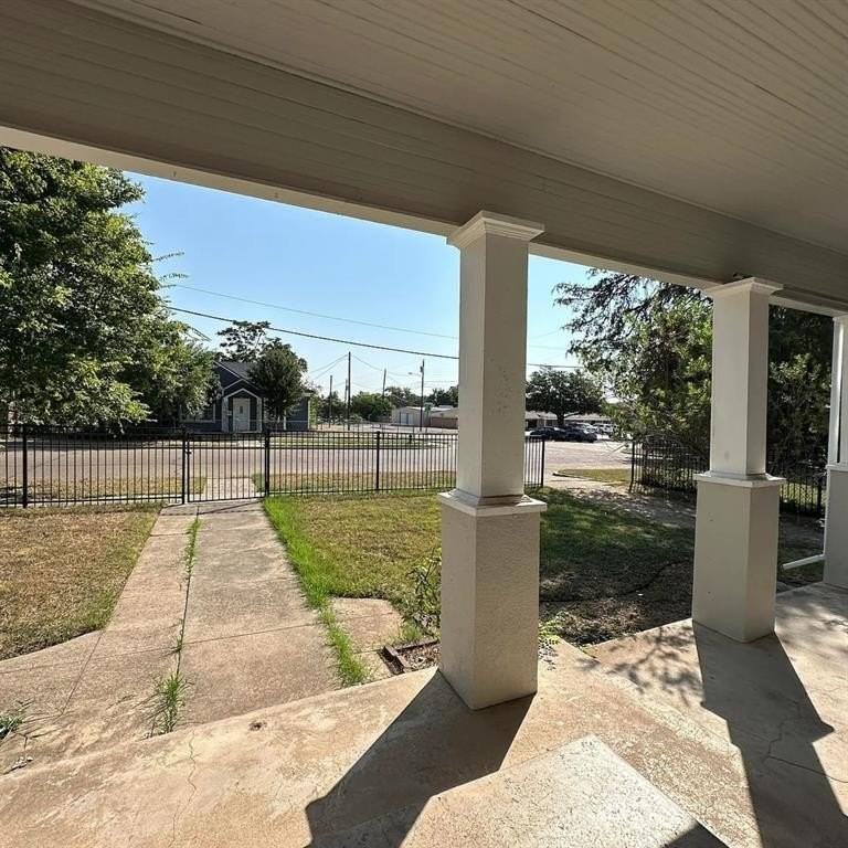 508 N 22nd St - Photo 2 of 21