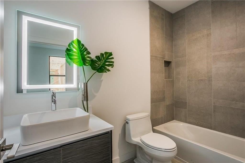 2619 Kimsey Dr #102 - Photo 5 of 15