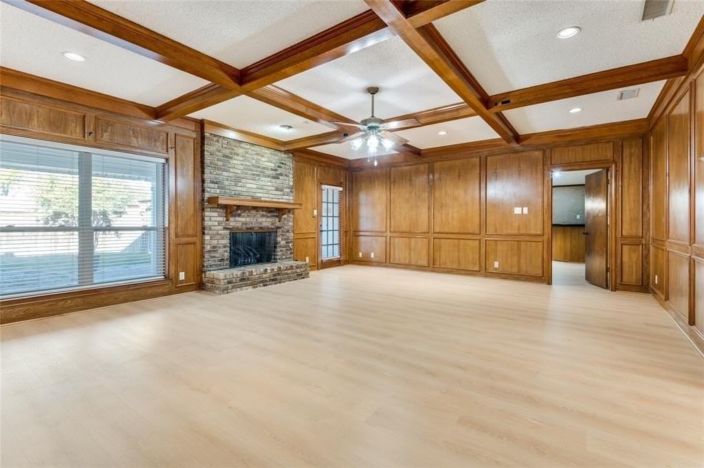 2805 Staffordshire Dr - Photo 5 of 26