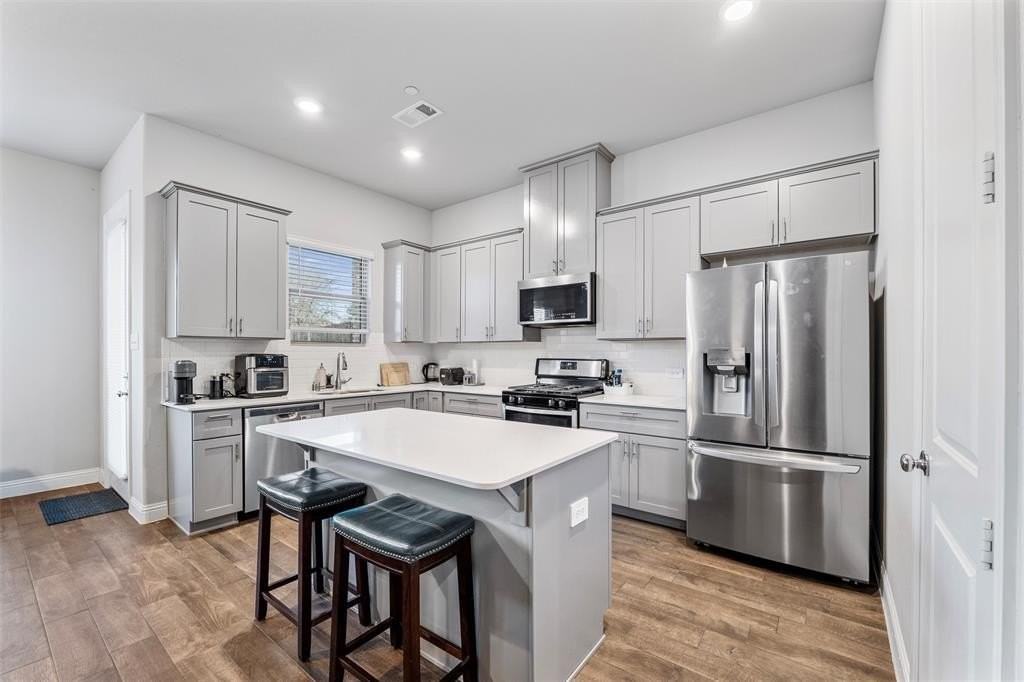 620 Hutchinson Ln - Photo 7 of 16