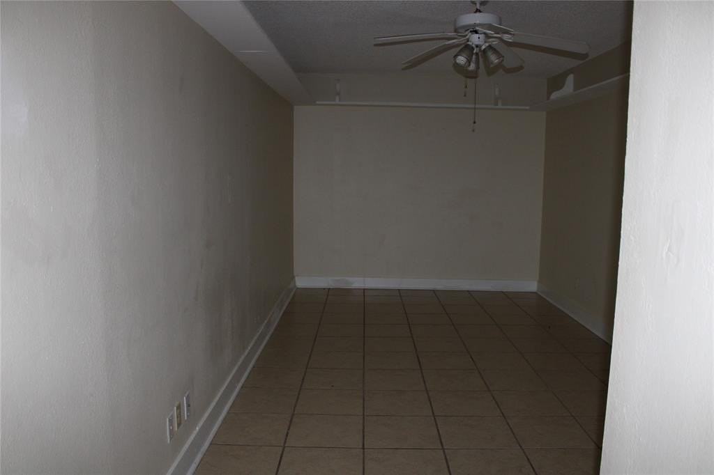 613 Nw Renfro St - Photo 6 of 14